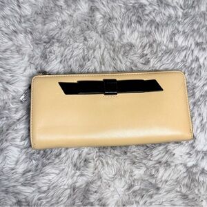 Kate Spade Tan and Black Women's Wallet